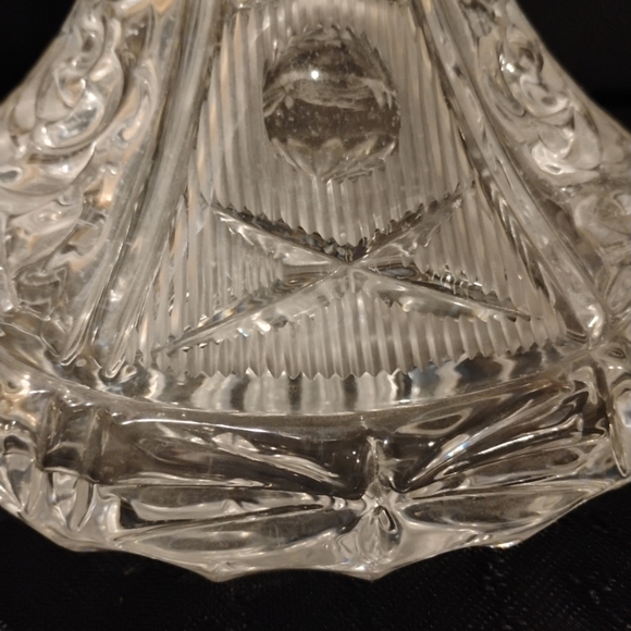 60'S ANTIQUE SHIP CAPTAINS ETCHED FLORAL LEAD CRYSTAL DECANTER - Picture 2 of 5